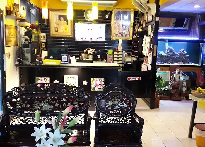 Collection O Thaiphiphat House Silom 3*